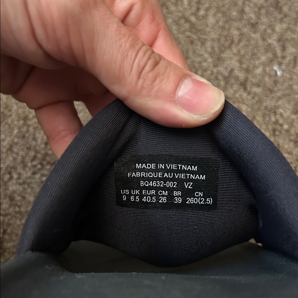 Nike Black Slide Sandals - Picture 3 of 3